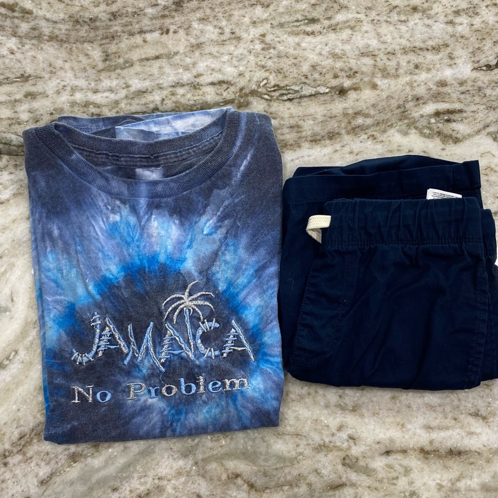 Set of 2: Blue Tie-Dye "Jamaica No Problem" Tee & Old Navy shorts size small